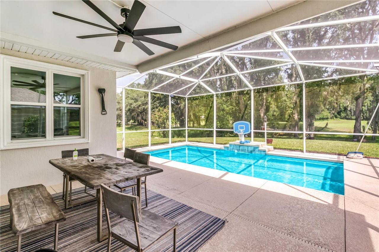 728 Lake Diamond Avenue, Ocala, FL 34472 Photo