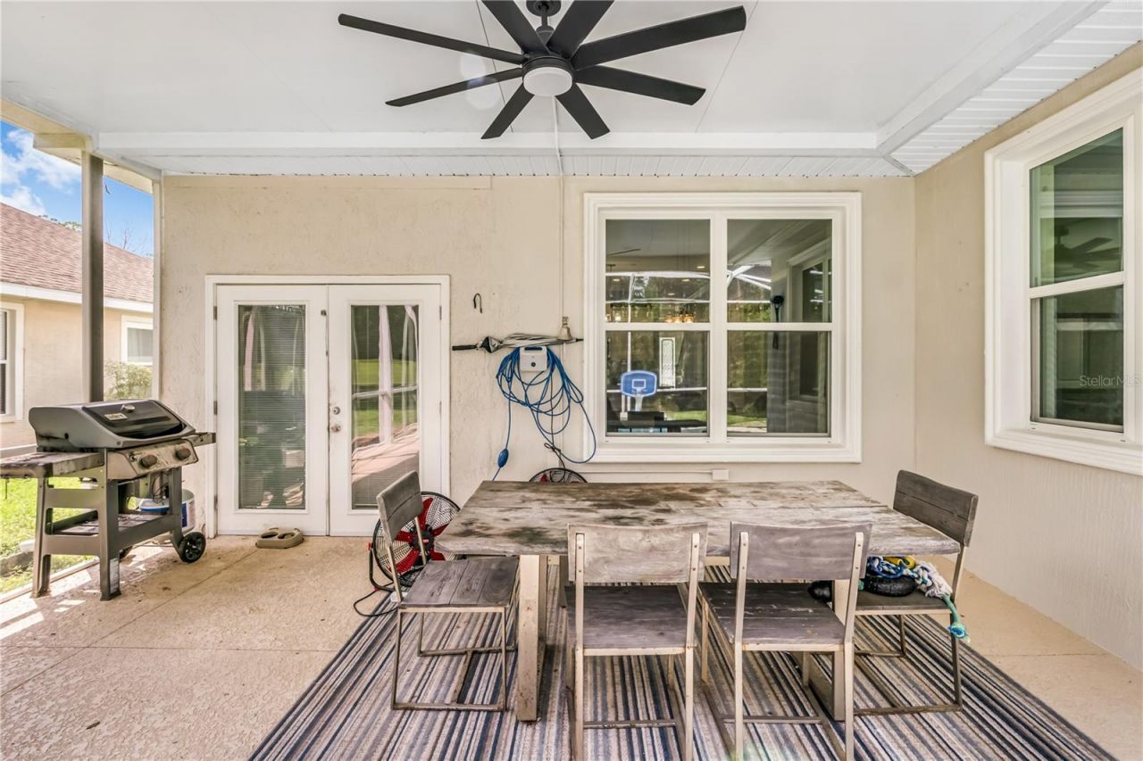 728 Lake Diamond Avenue, Ocala, FL 34472 Photo