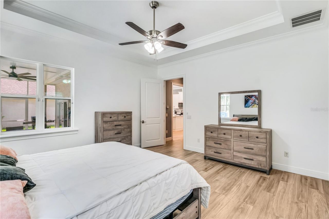 728 Lake Diamond Avenue, Ocala, FL 34472 Photo