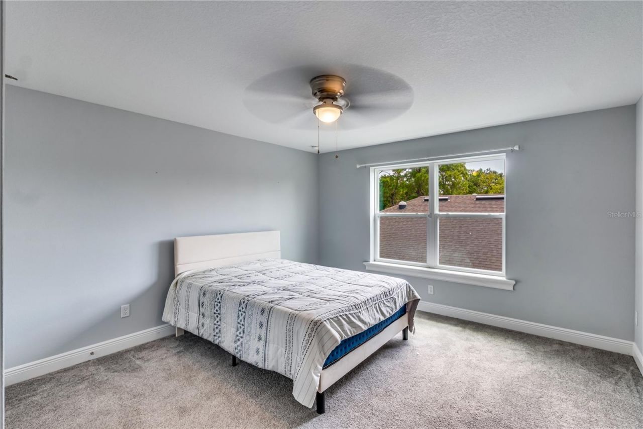 728 Lake Diamond Avenue, Ocala, FL 34472 Photo