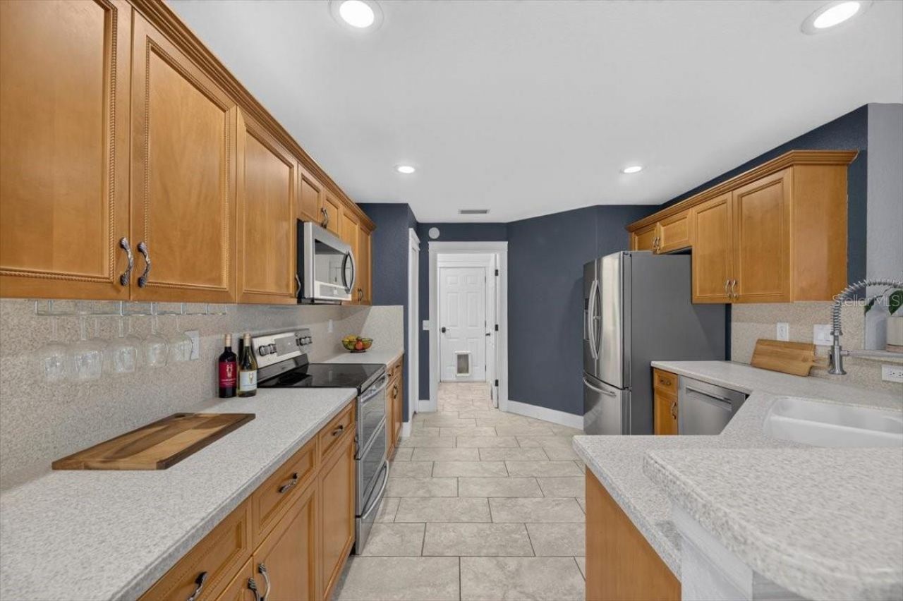 11342 Cocoa Beach Drive , Riverview, FL 33569 Photo