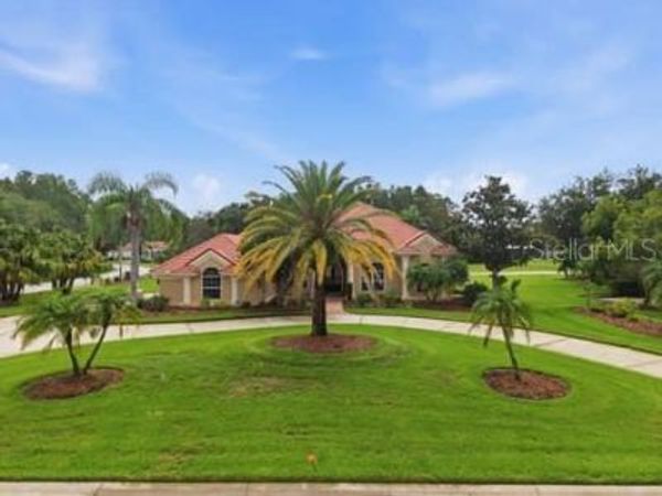18655 AVENUE CAPRI , LUTZ, FL 33558