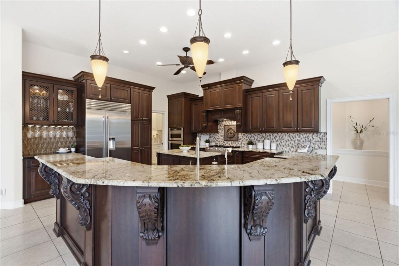 18655 Avenue Capri, Lutz, FL 33558 Photo