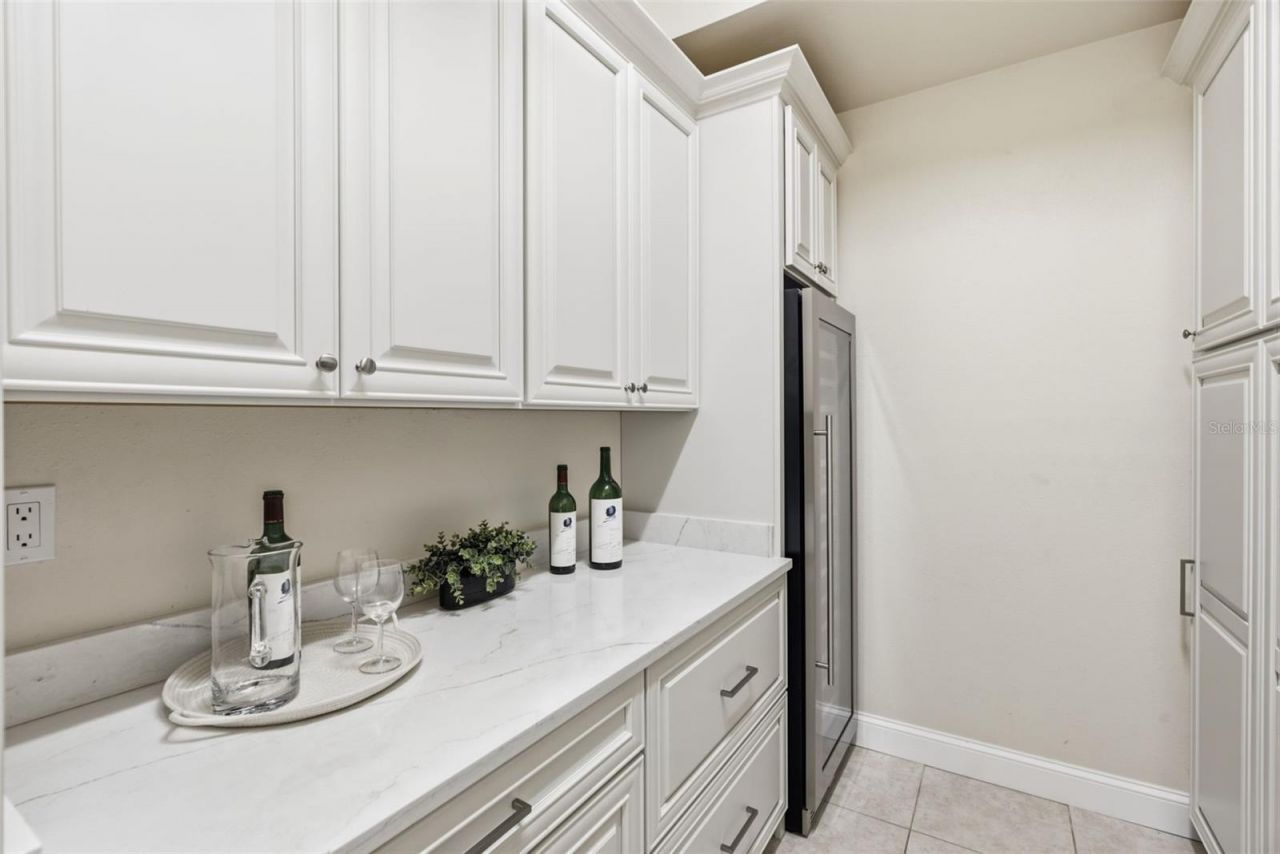 18655 Avenue Capri, Lutz, FL 33558 Photo
