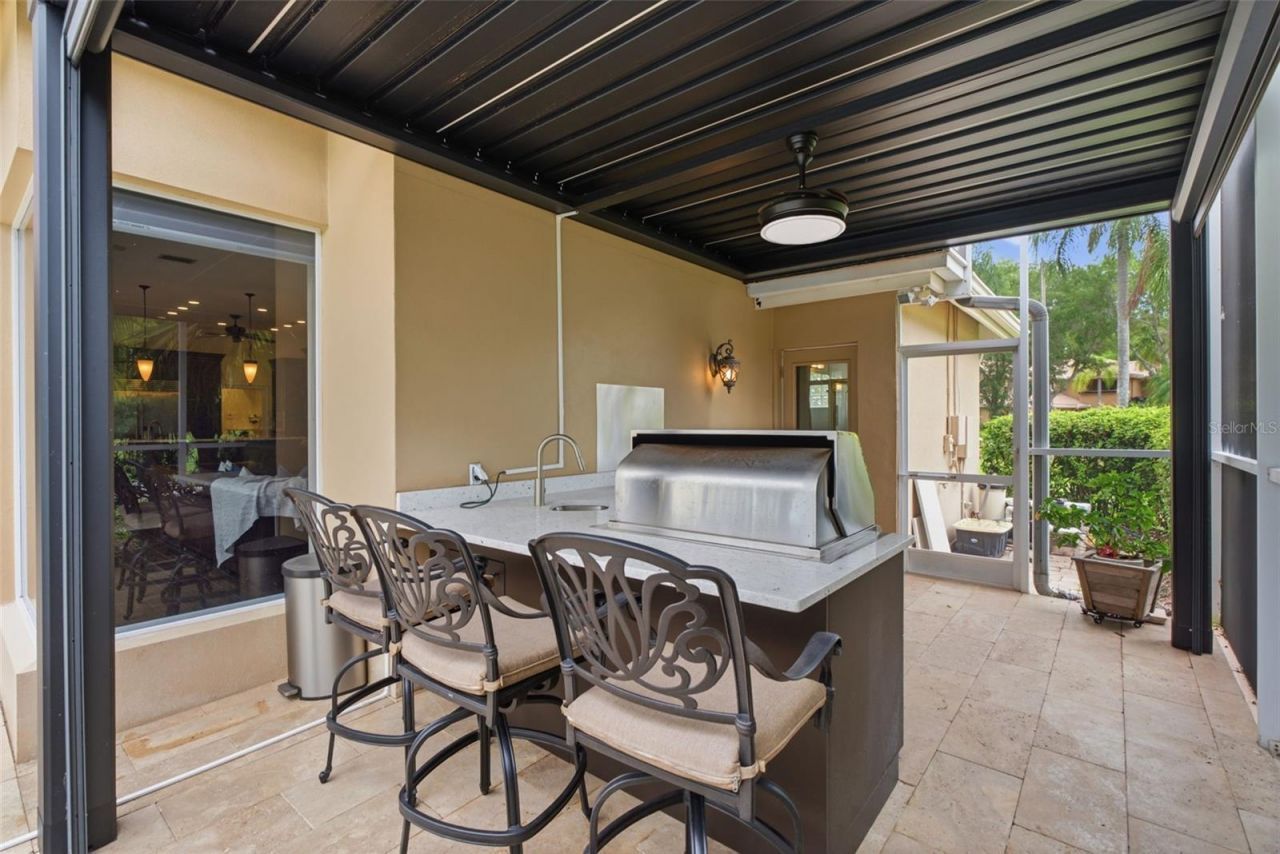 18655 Avenue Capri, Lutz, FL 33558 Photo