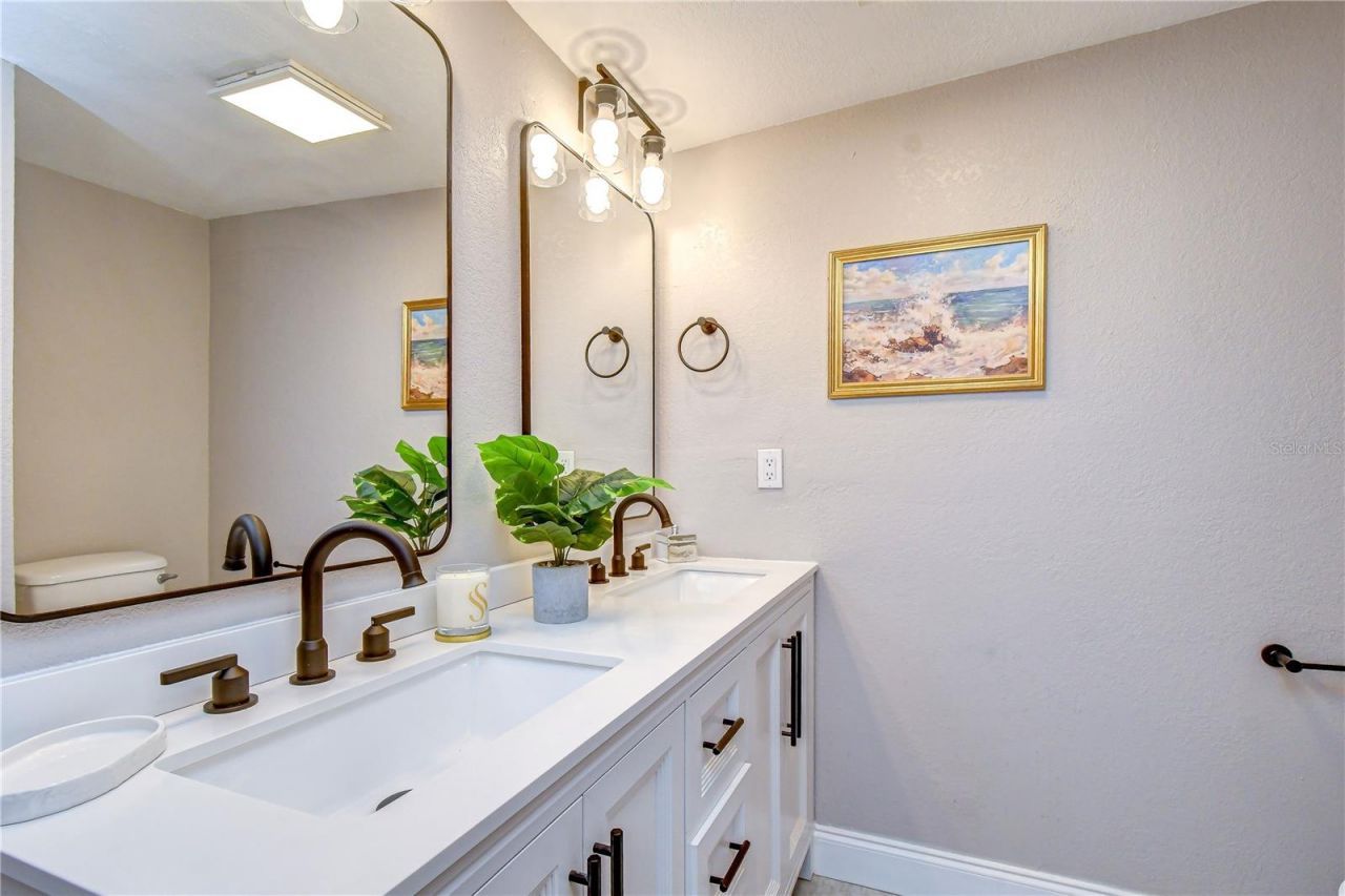 6871 4th Street S, Saint Petersburg, FL 33705 Photo