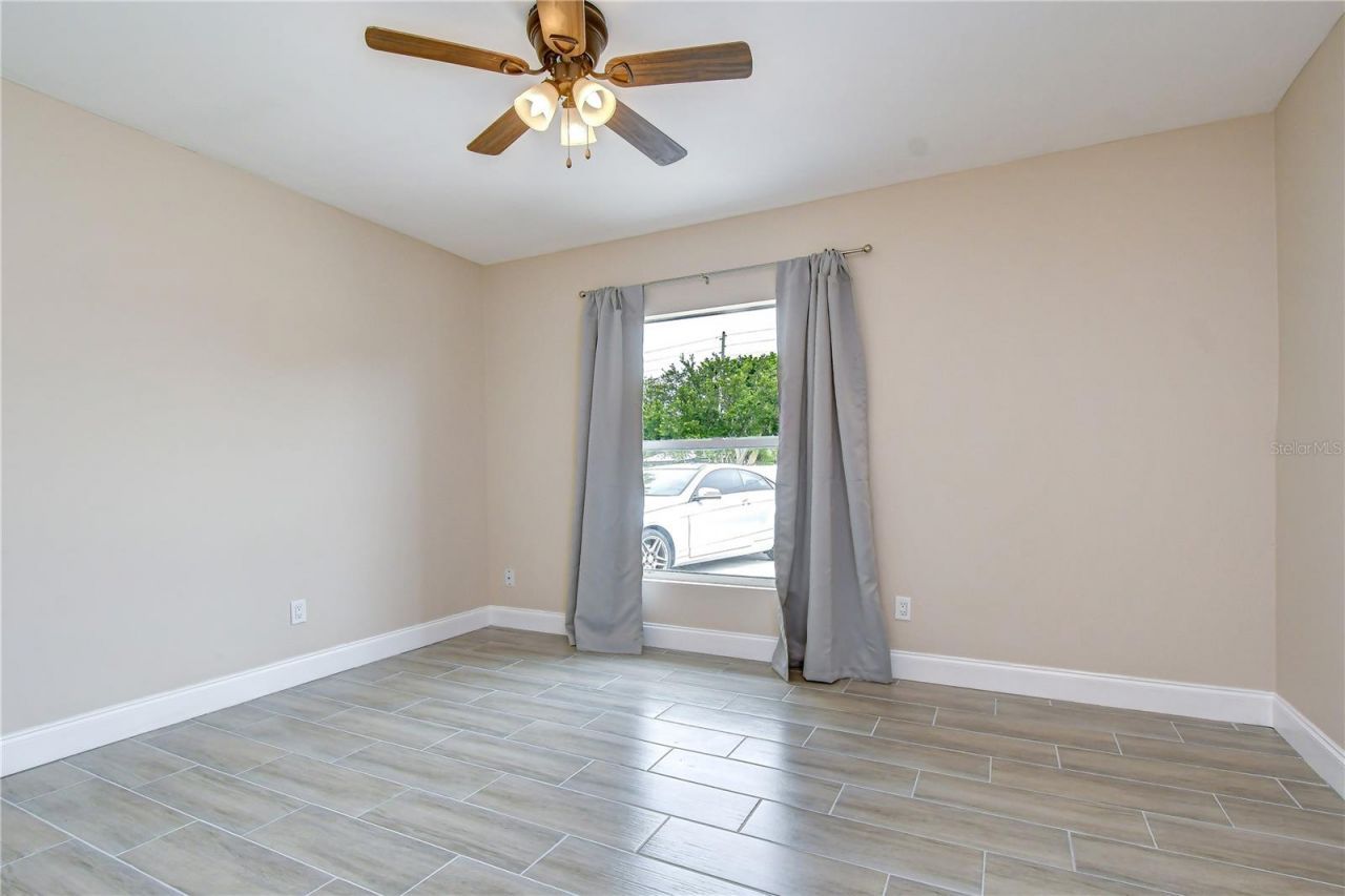 6871 4th Street S, Saint Petersburg, FL 33705 Photo