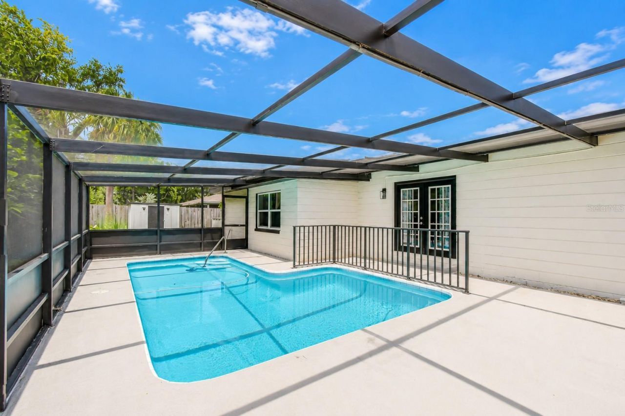 6871 4th Street S, Saint Petersburg, FL 33705 Photo