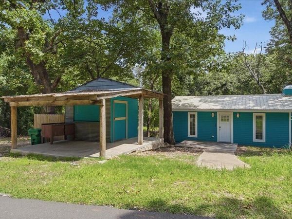 444 Miami Road , Eucha, OK 74342