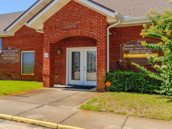 2579 Huntcliff Lane , Panama City, FL 32405