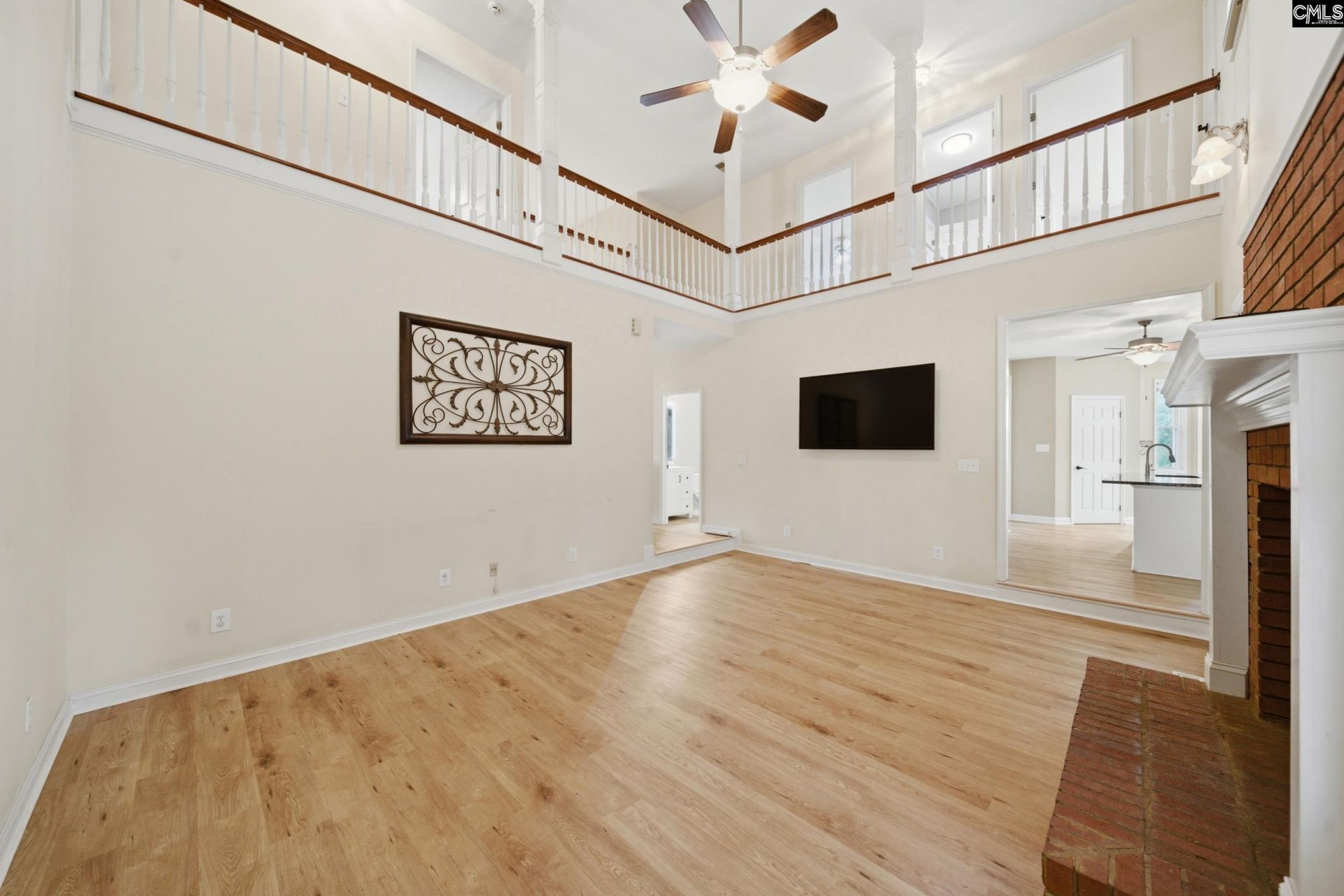 201 Bramblewood Circle  Photo 8