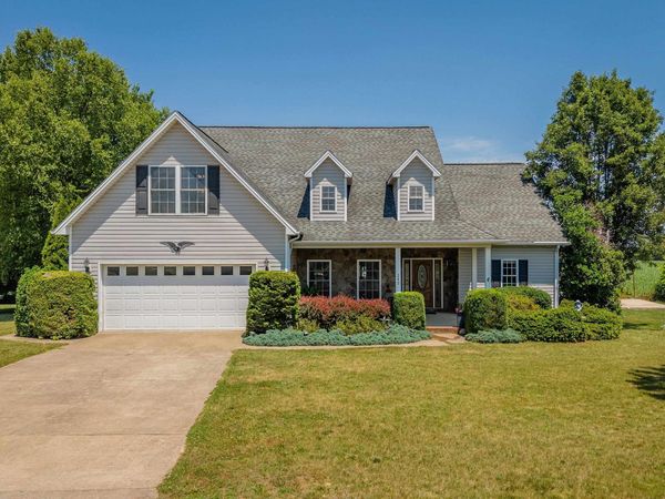 242 KENSINGTON DR, ELKTON, VA 22827