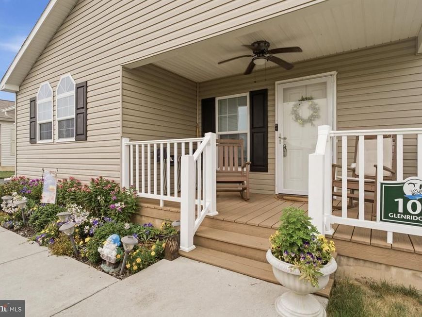 105 Glenridge Drive, Carlisle, PA 17015 Main Photo