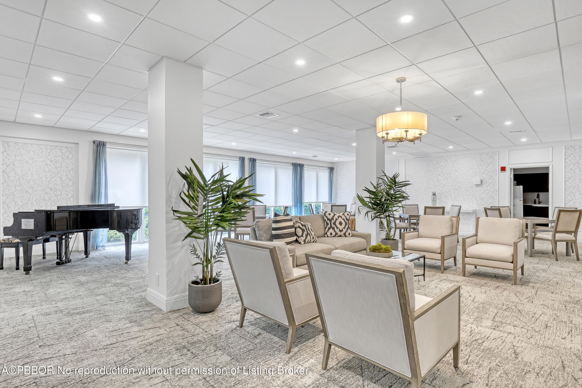 2295 S Ocean Boulevard, Unit 321, Palm Beach, FL 33480 Photo