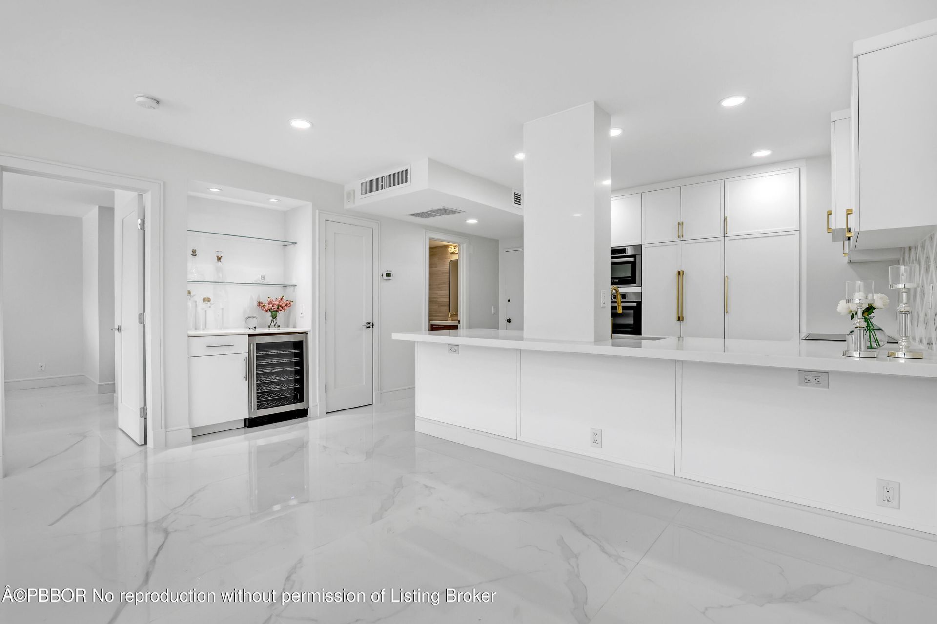2295 S Ocean Boulevard, Unit 321, Palm Beach, FL 33480 Photo