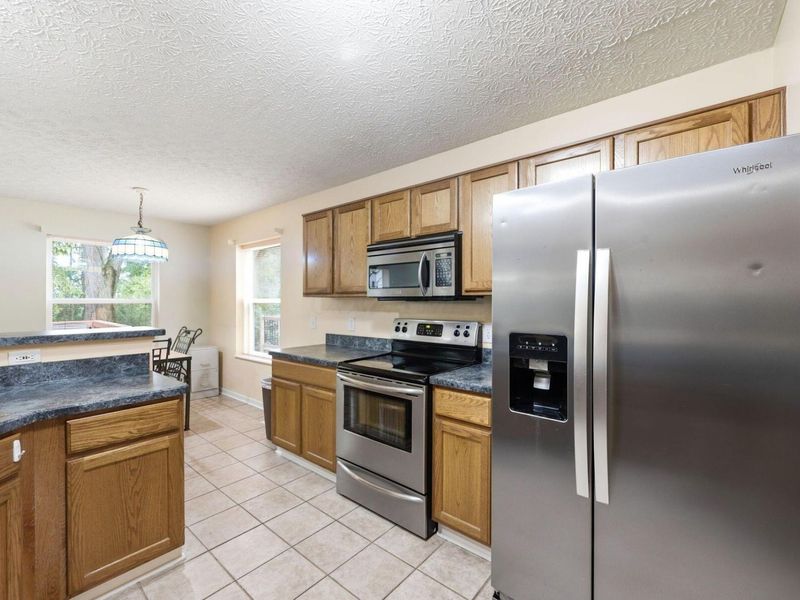 1403 Westbrook Drive , Marysville, OH 43040 Photo 11