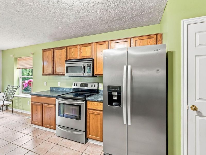 1403 Westbrook Drive, Marysville, OH 43040 Photo 5