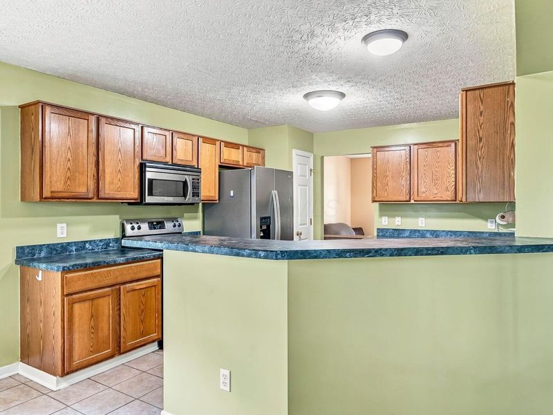 1403 Westbrook Drive, Marysville, OH 43040 Photo 7
