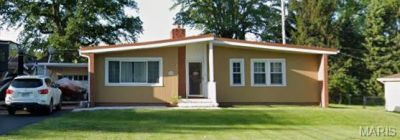 504 S 74th Street, Belleville, IL 62223 Main Photo