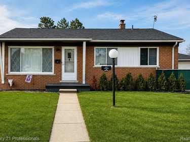 31274 Fernwood Street , Westland, MI 48186