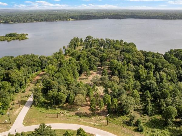3168 Shadow Pine Drive , Larue, TX 75770