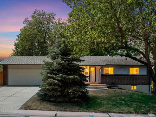8206 E Lehigh Avenue, Denver, CO 80237