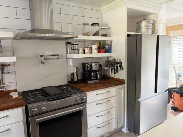 707 Nomad Lane Photo 6