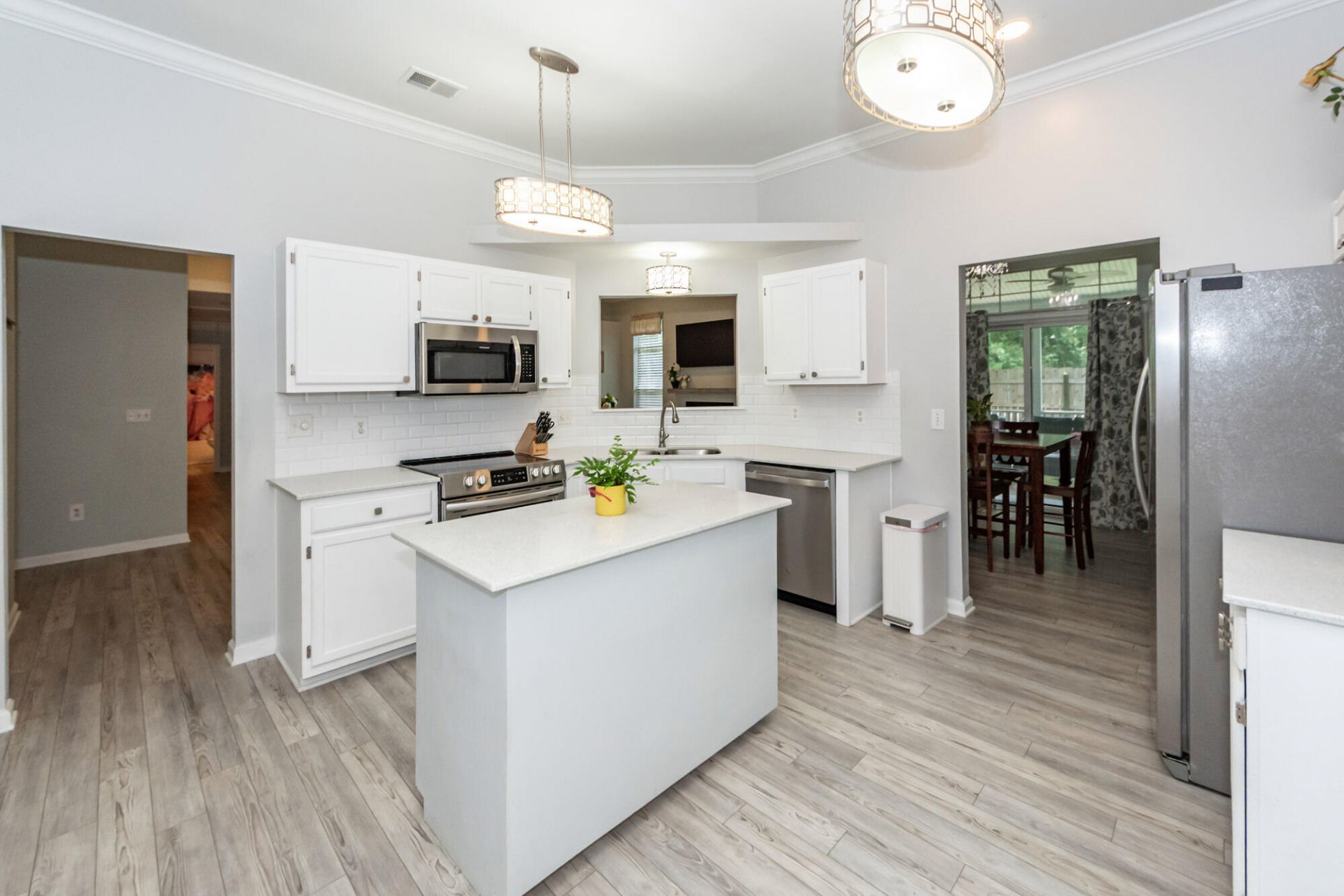 1231 Center Lake Drive Photo 10