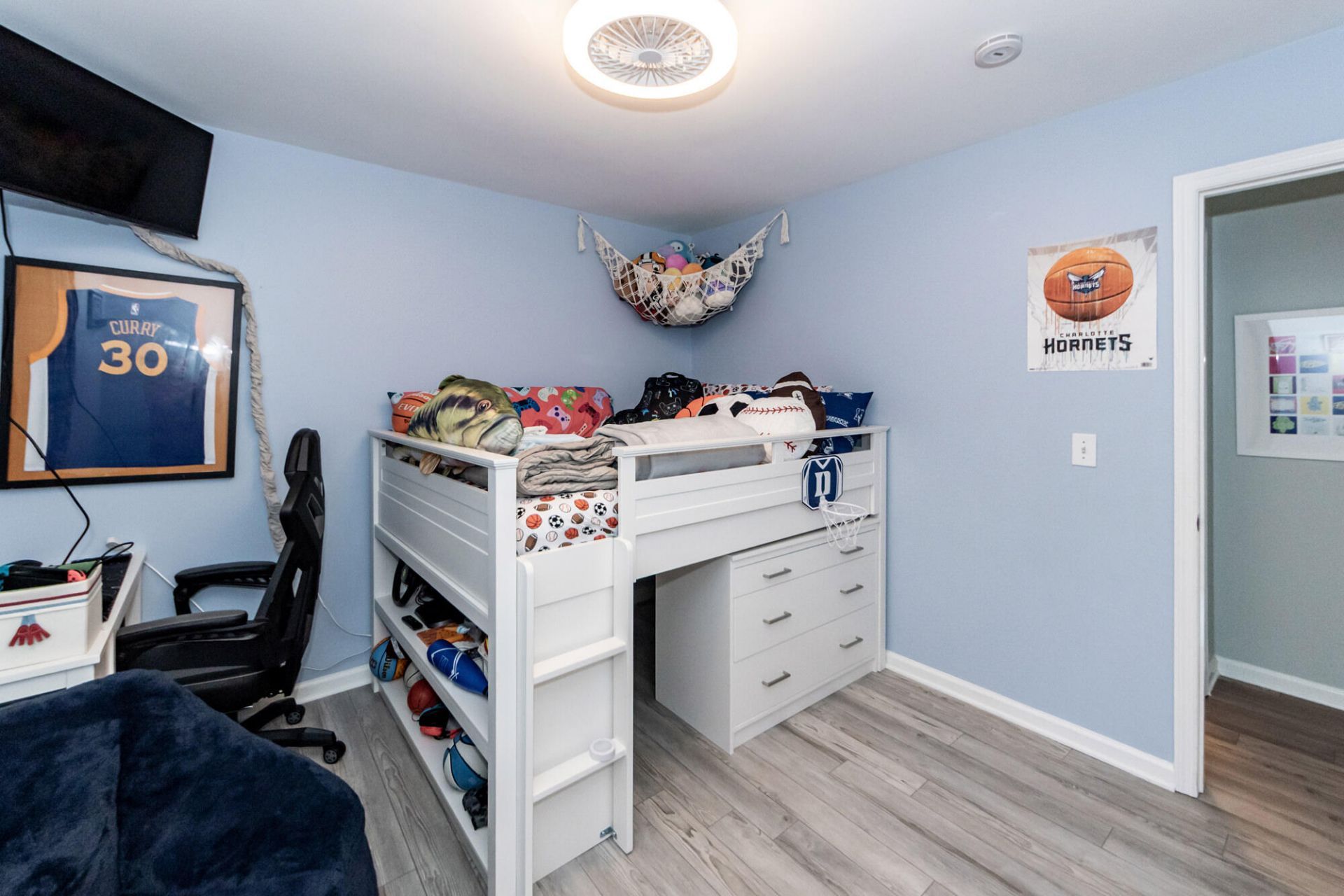 1231 Center Lake Drive Photo 17