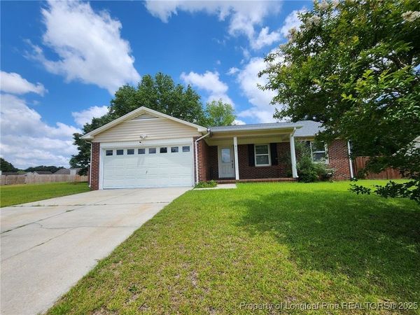 417 Sparrow Drive, Fayetteville, NC 28306