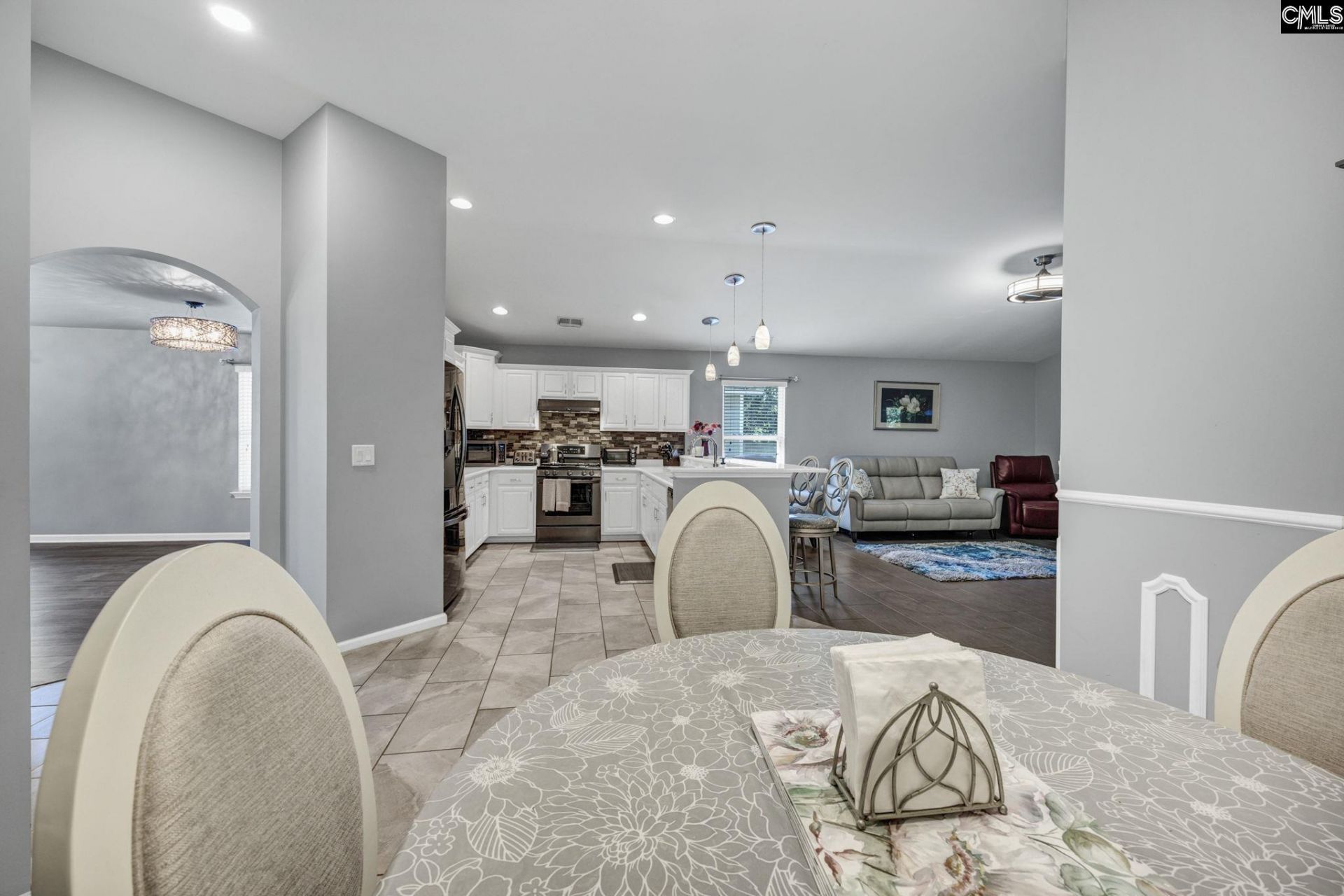 423 Bradington Way Photo 11