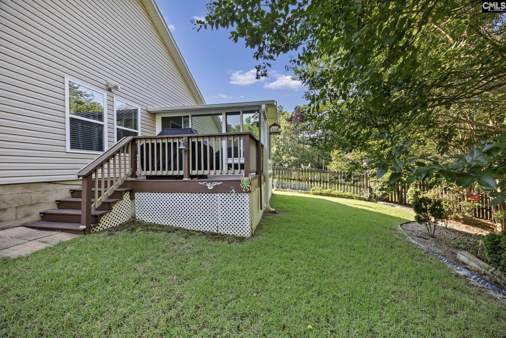 423 Bradington Way Photo 32