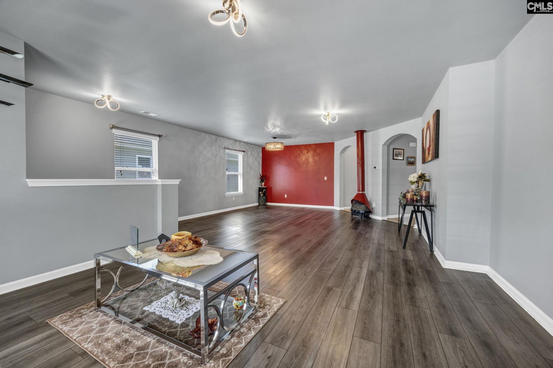 423 Bradington Way Photo 6