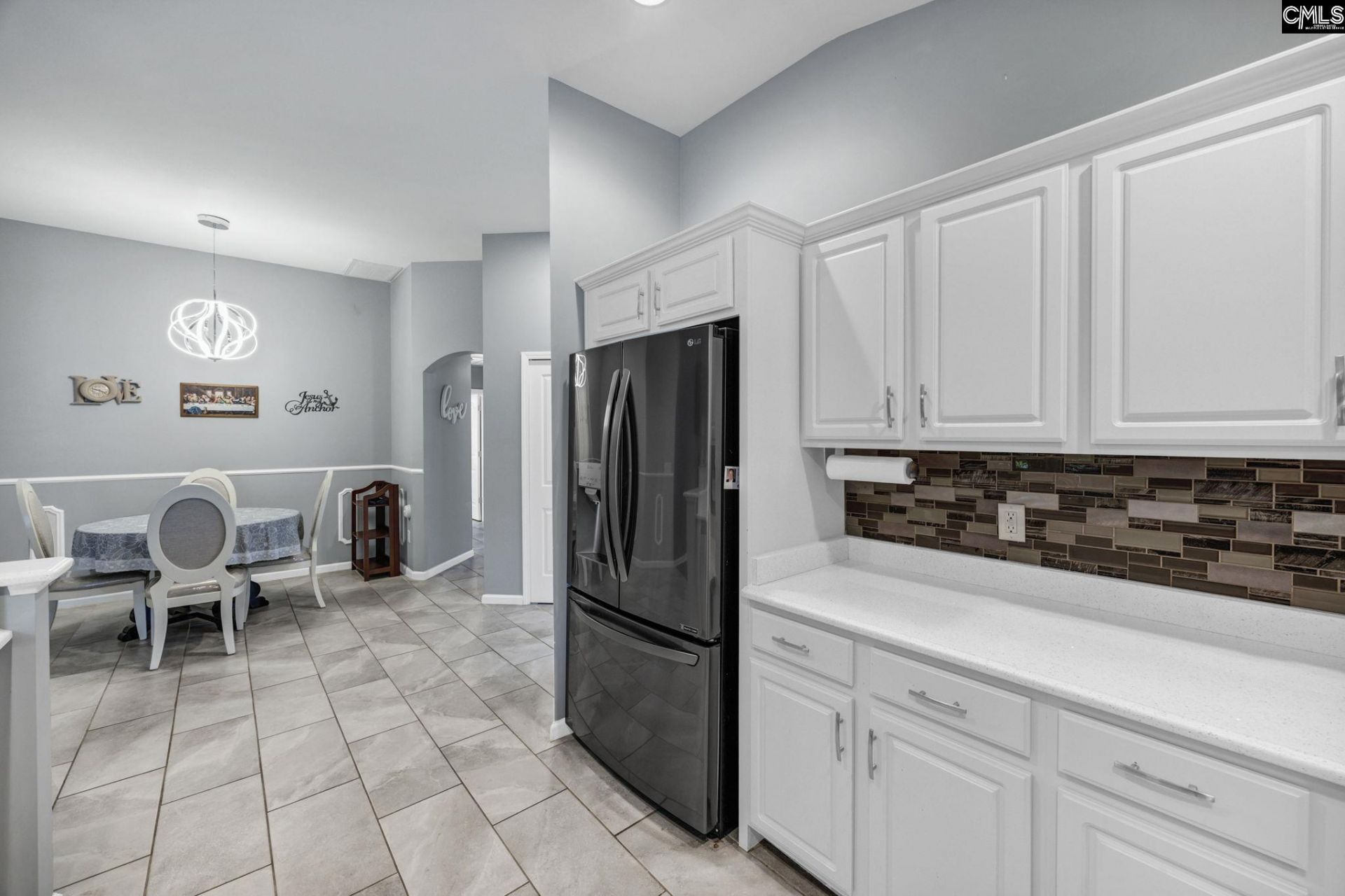 423 Bradington Way Photo 8