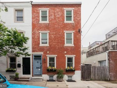 1911 PEMBERTON STREET, PHILADELPHIA, PA 19146