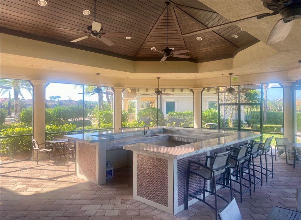 5244 Turtle Creek Circle, Vero Beach, FL 32967 Photo