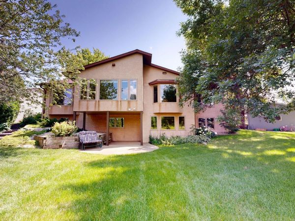 2100 4th Avenue SE, Willmar, MN 56201