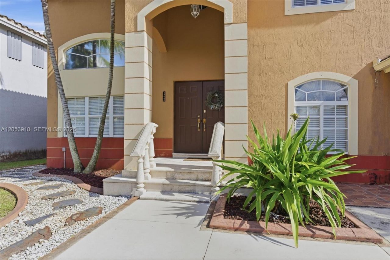 14640 SW 176th Ter , Miami, FL 33177 Photo