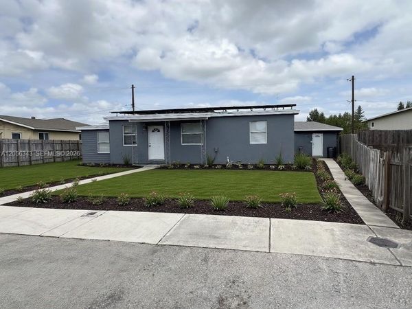 1885 NE 53rd St , Pompano Beach, FL 33064