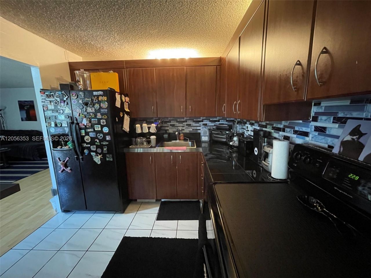 671 NE 195th St , Unit 207-E, Miami, FL 33179 Photo