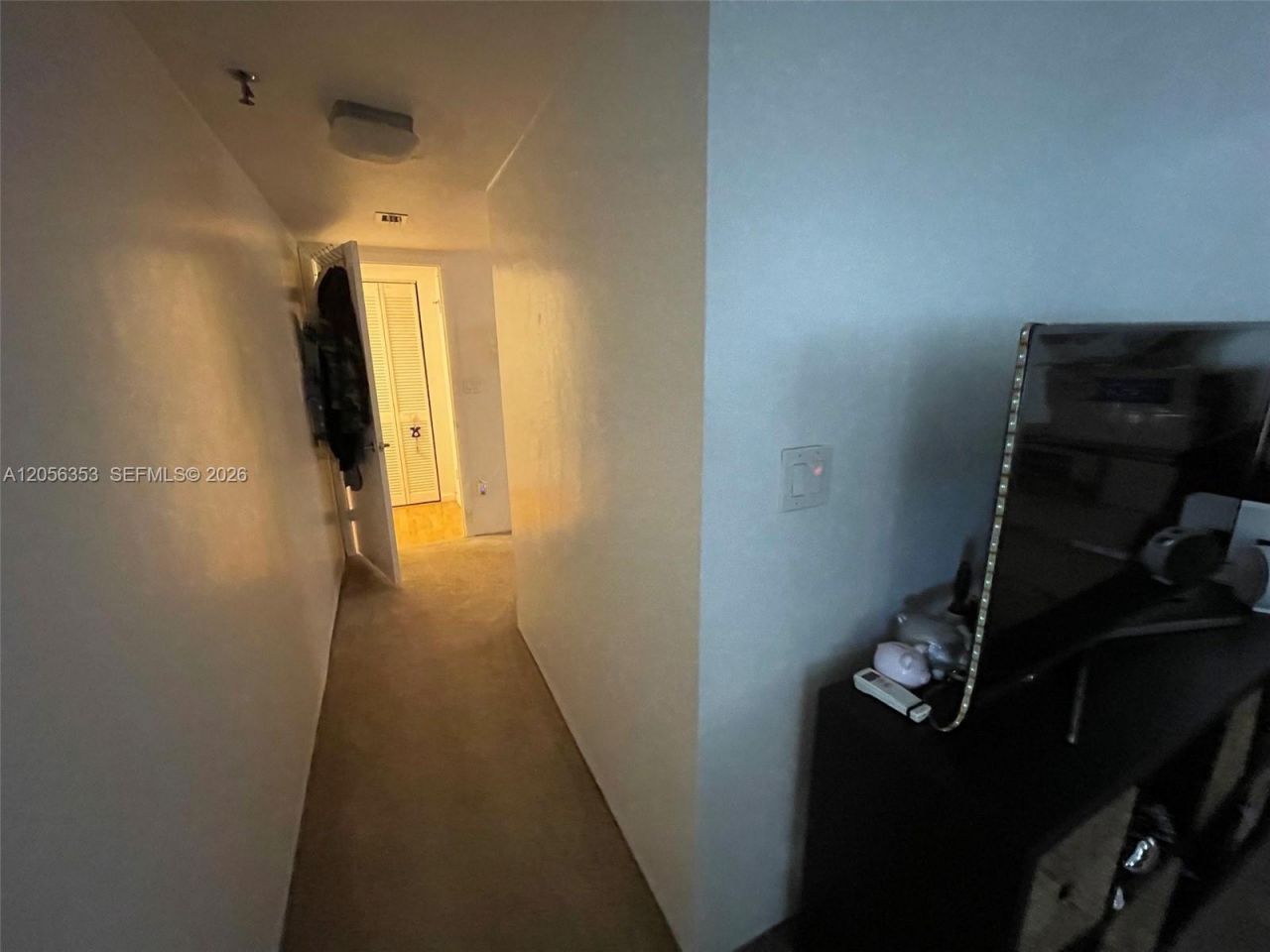 671 NE 195th St , Unit 207-E, Miami, FL 33179 Photo