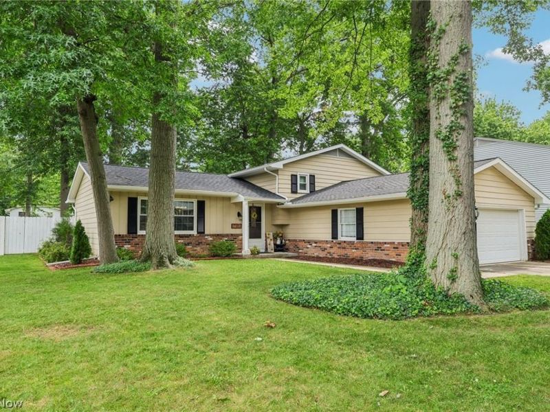 7195 Taft Street , Mentor, OH 44060 Photo 2