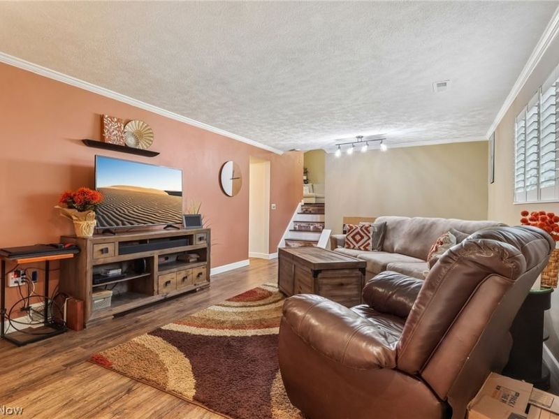7195 Taft Street , Mentor, OH 44060 Photo 6