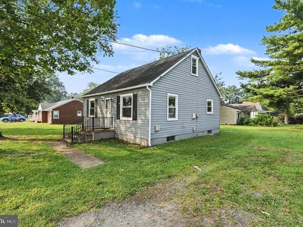 302 E CHATHAM STREET , FREDERICKSBURG, VA 22405