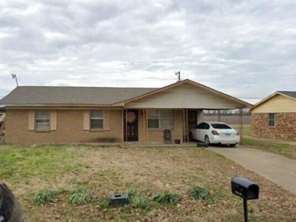 5 Lincoln Drive, Lyon, MS 38645