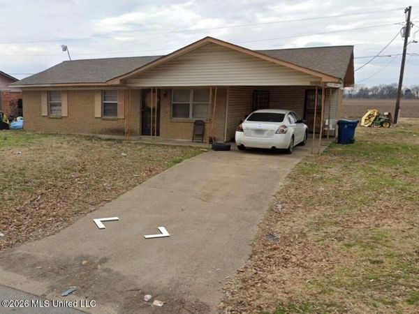 5 Lincoln Drive, Lyon, MS 38645