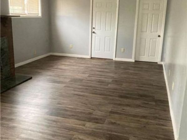 1001 E Stewart Street, Dayton, OH 45410