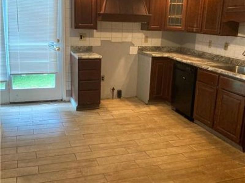1001 E Stewart Street, Dayton, OH 45410 Photo 7
