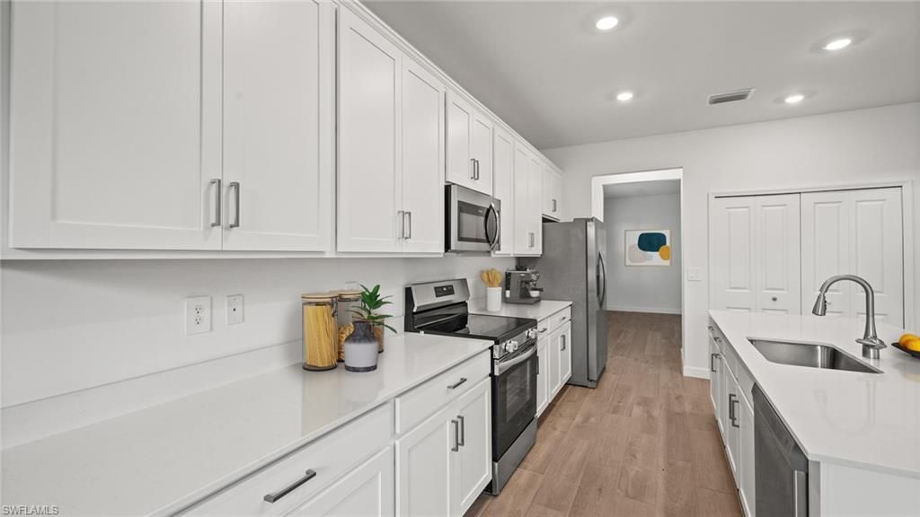 17479 Saddleback Loop, North Fort Myers, FL 33917 Photo