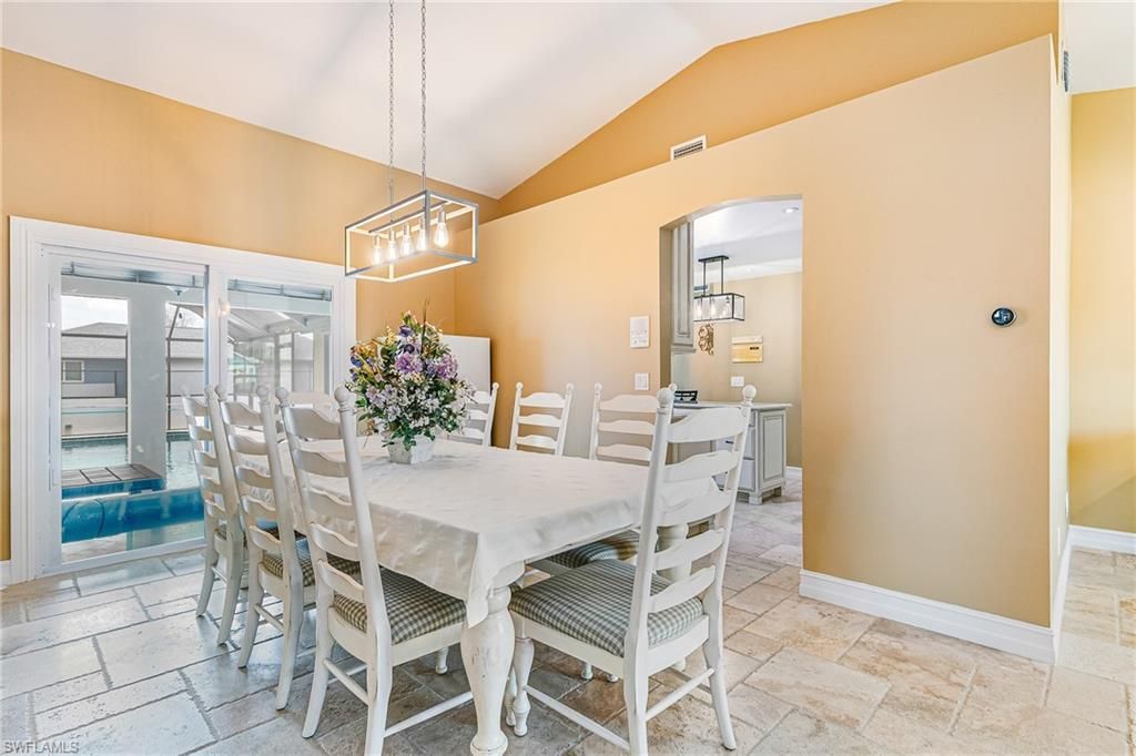 401 Candlewick Cir E, Lehigh Acres, FL 33936 Photo